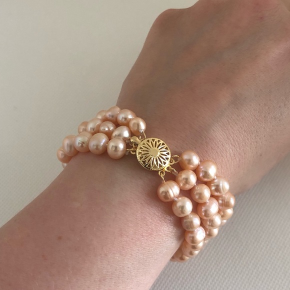 7-8mm Pink Freshwater Pearl Gold Plated Bracelet - Picture 1 of 5